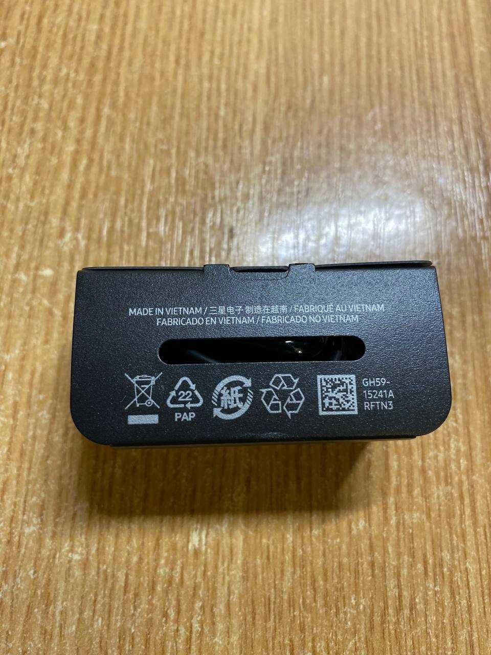 Продам Наушники Samsung GH59 Black