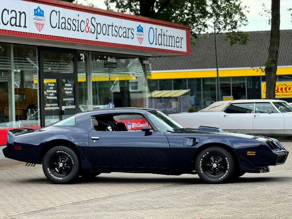Pontiac Firebird MIDNIGHT BLUE 1981 do KOLEKCJI V8 odrestaurowany Super Stan