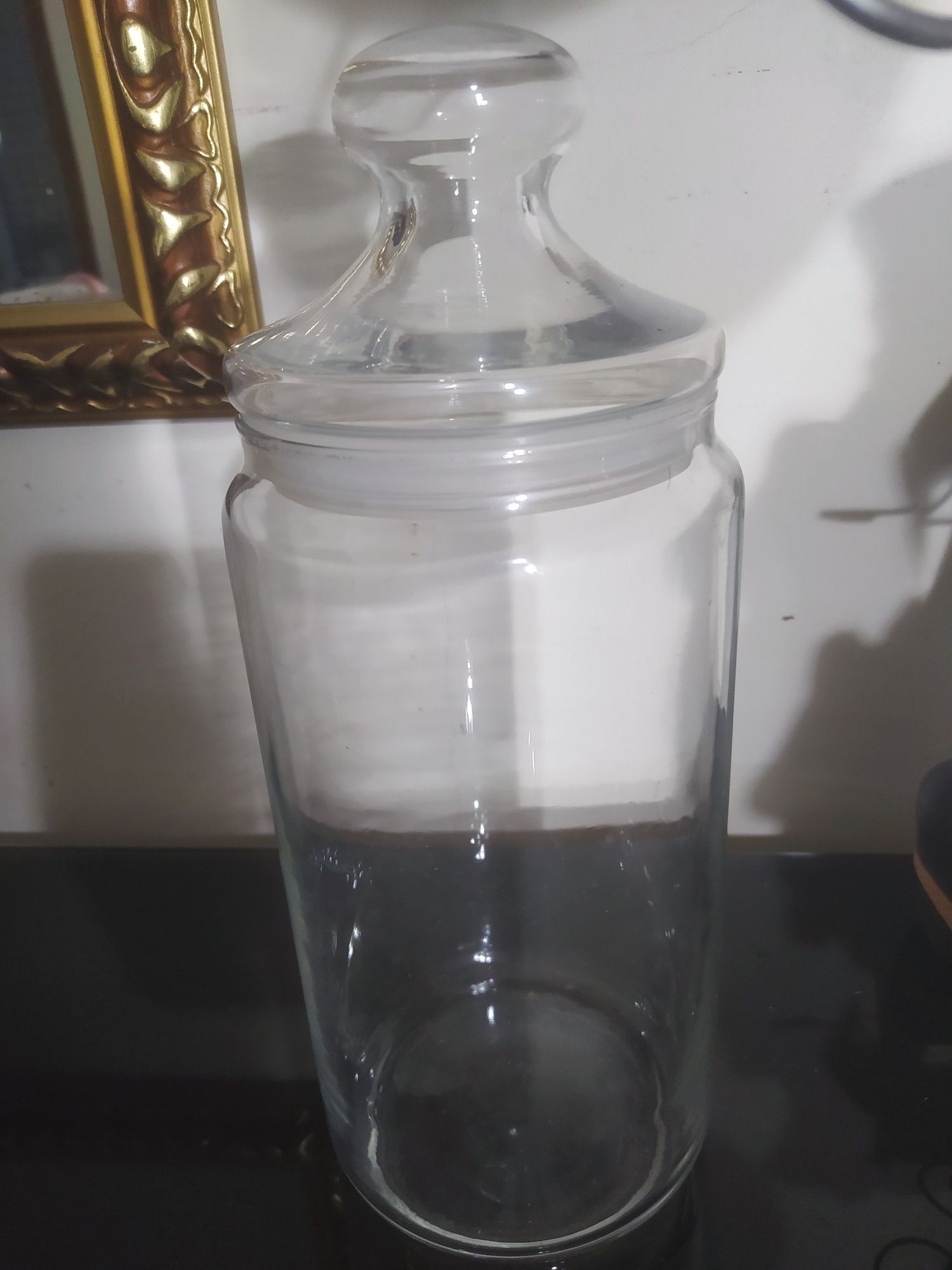 2 frascos de vidro grandes com tampa
