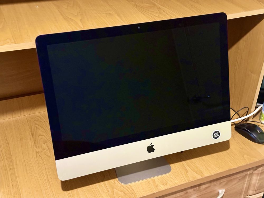iMac (Retina 4K, 21.5-inch, Late 2015) 1000gb / в отличном состоянии