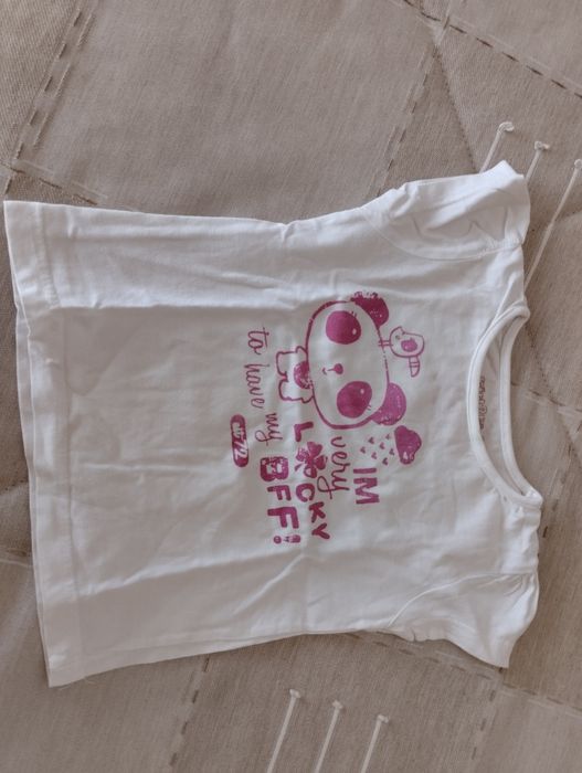 Conjunto de 5 ticharts e calções de malha 2/3 anos