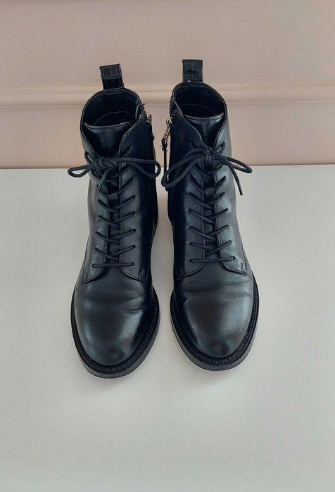 Кожаные ботинки Sam Edelman Nina combat boot на шнурках и молнии