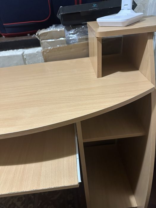 Парта/ Компьютерный стол