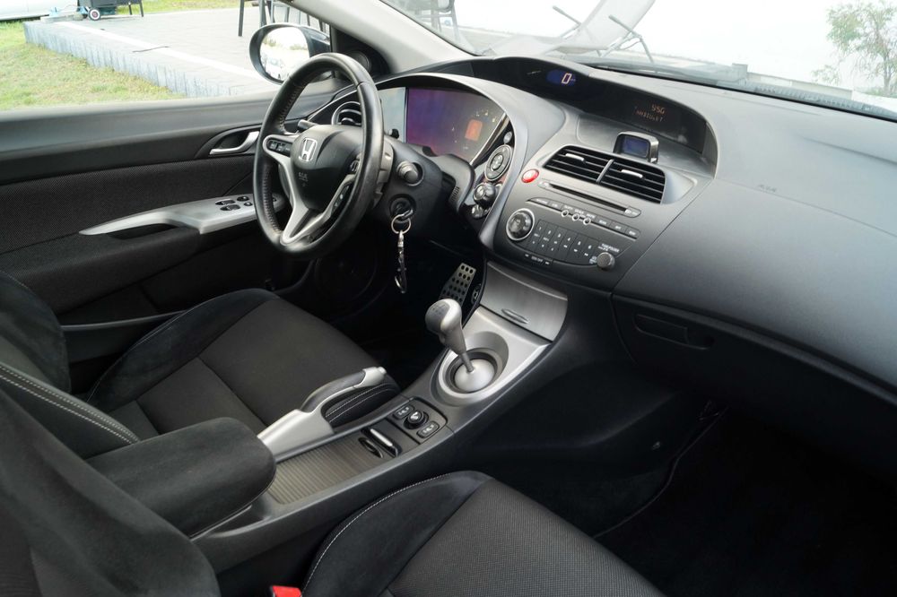 HONDA CIVIC UFO TYPE-S 1.8 16v 140km Alu 17 PDC klima 137000km