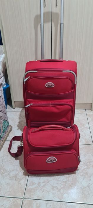 Mala viagem pequena com necessair.