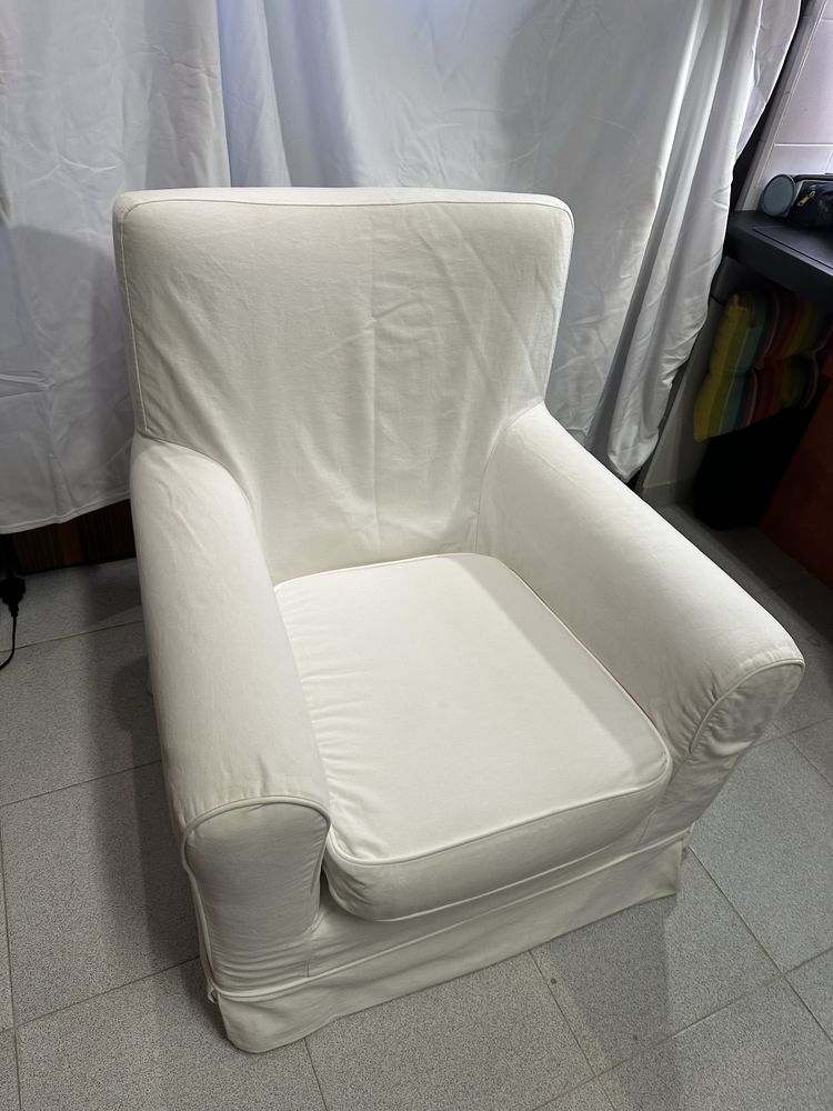 Poltrona Branca Ikea