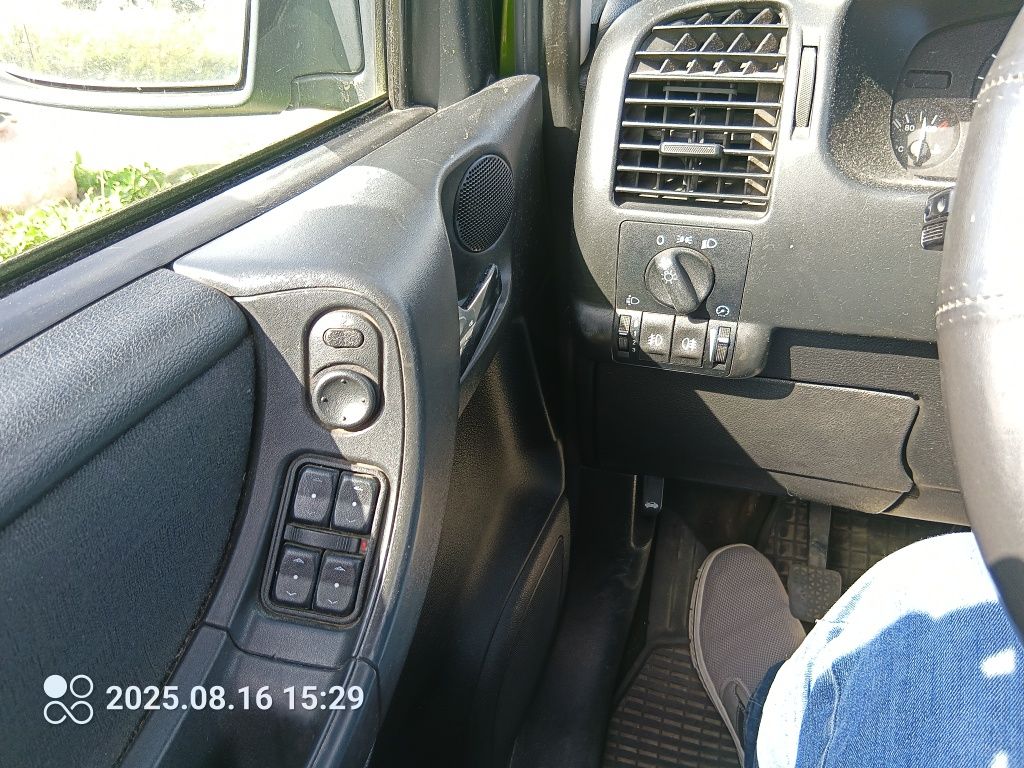 Opel Zafira A 1.8 benzyna