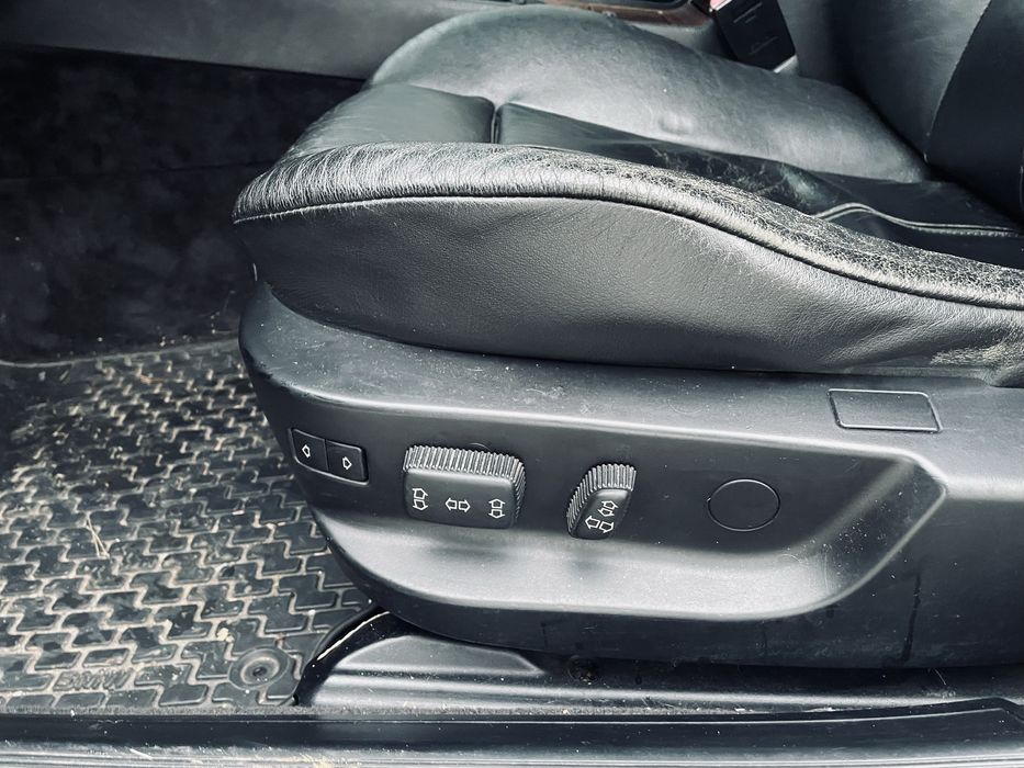 Продам BMW E38 2.8 m52b28