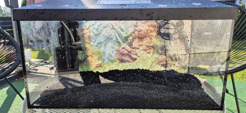 Akwarium 60 l z pełnym wyposażeniem