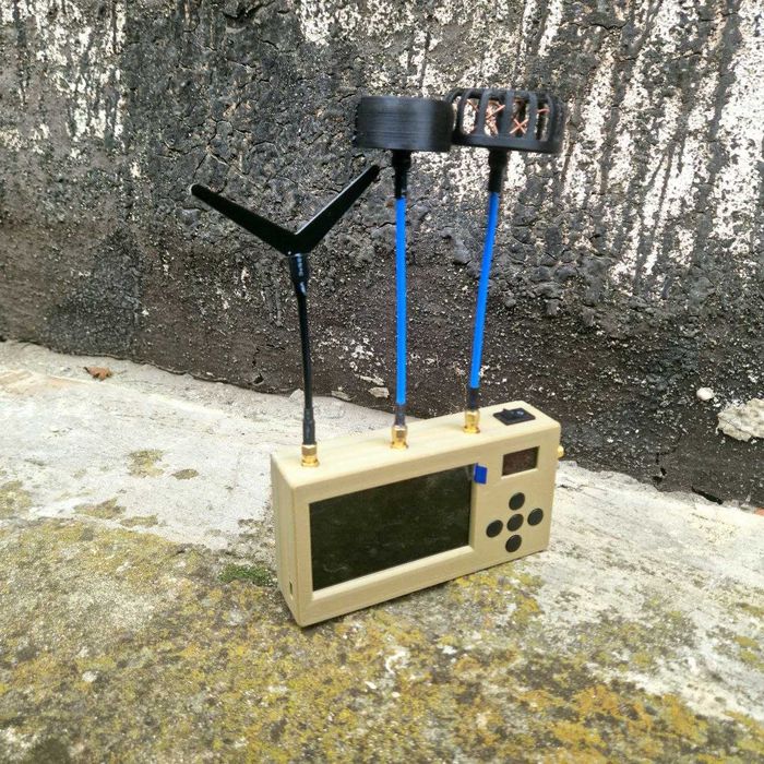 Детектор FPV-дронів "Стевія Fly  1.2 3.3 5.8 ггц