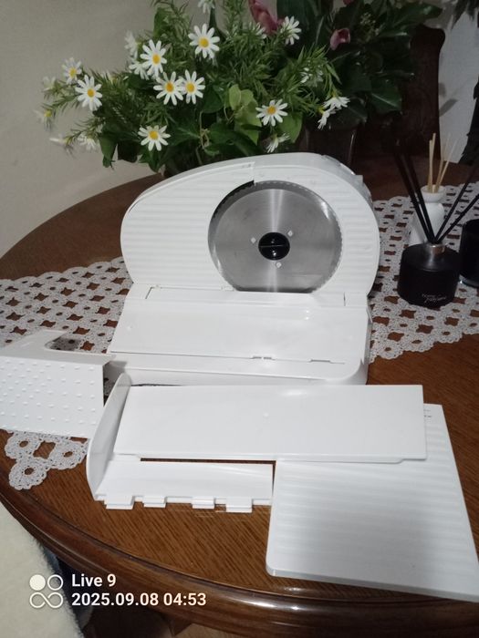 Krajalnica do chleba i wedlin