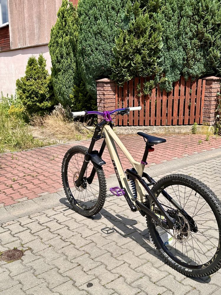 Rower zjazdowy Cube Two 15 pro