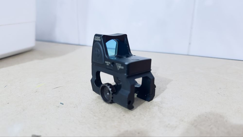 Airsoft mira Trijicon RMR c/ suporte alto