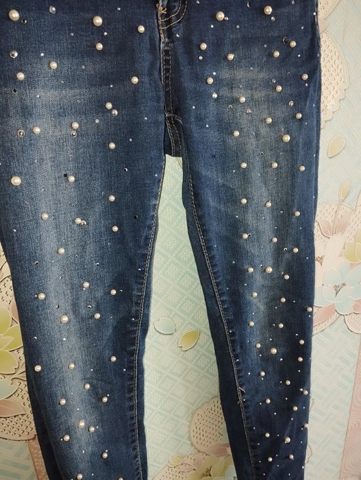 Продам 5 одиниць ричей 42 розмір