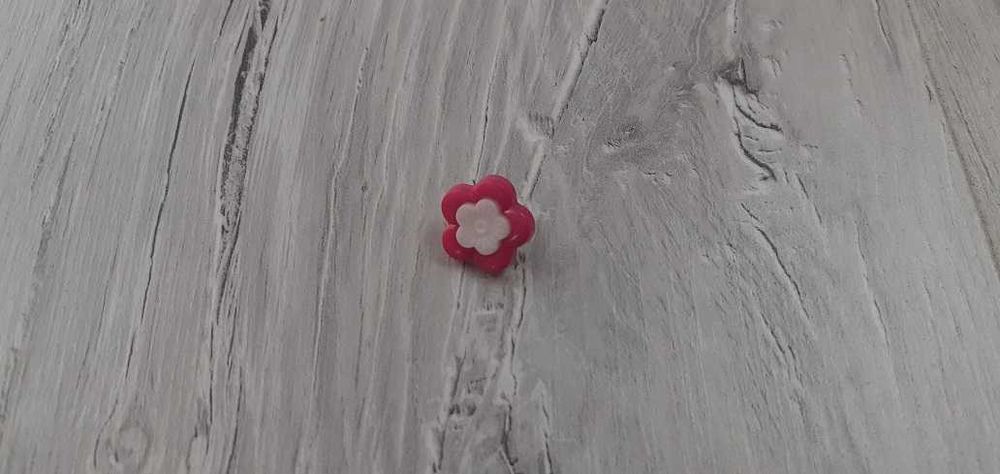 guziki kwiatki 144 sztuki, guziki ozdobne, dziecięce, różowe kwiatki