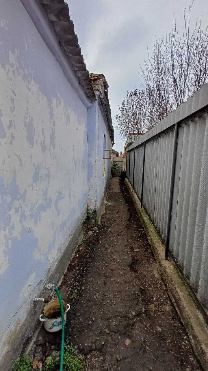 Продам пол дома ЮТЗ ПЕР. Полярный -  Молодогвардейская