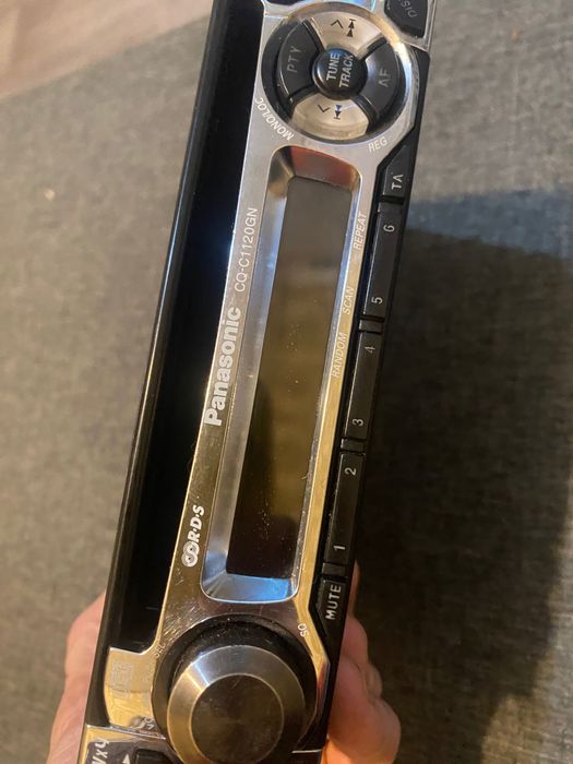 Автомагнітола Panasonic