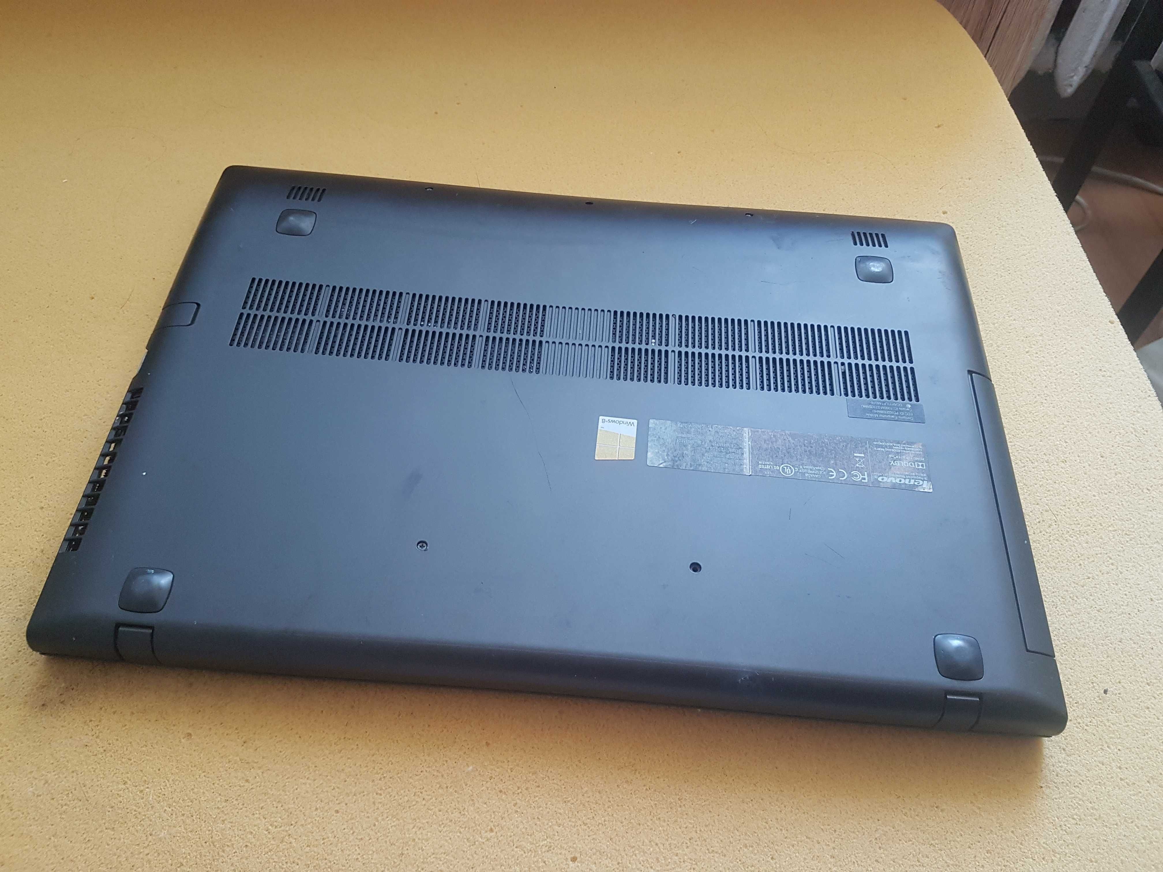 Laptop lenovo p500