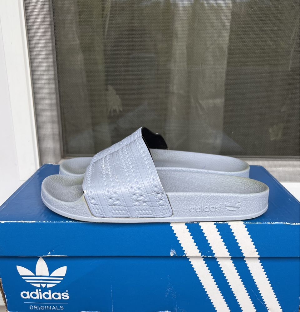 Шльопанці Adidas Originals Adilette Blue, Size 4. Розмір 37