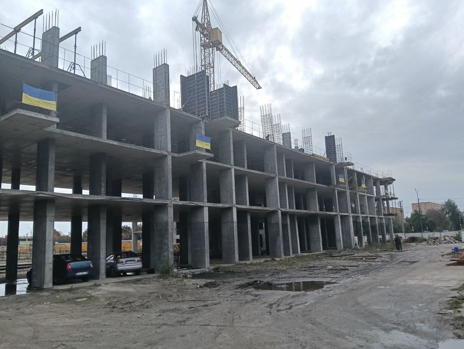 Продам трикімнатну квартиру!