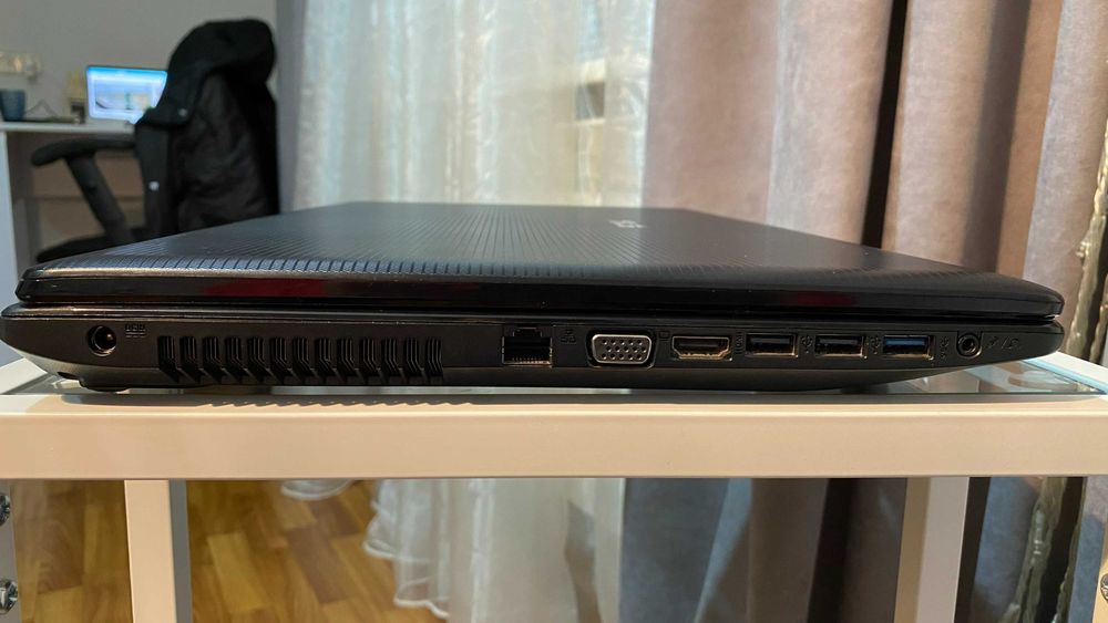 Ноутбук Asus X75/i5-3380M/DDR-3 8Gb/SSD 240GB/HDD 500Gb/Windows 10 Pro