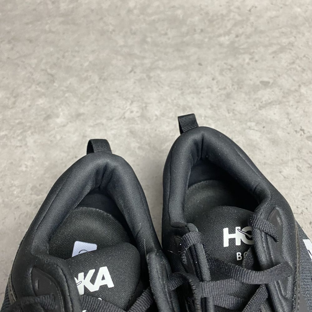 Кросівки Hoka Bondi 8