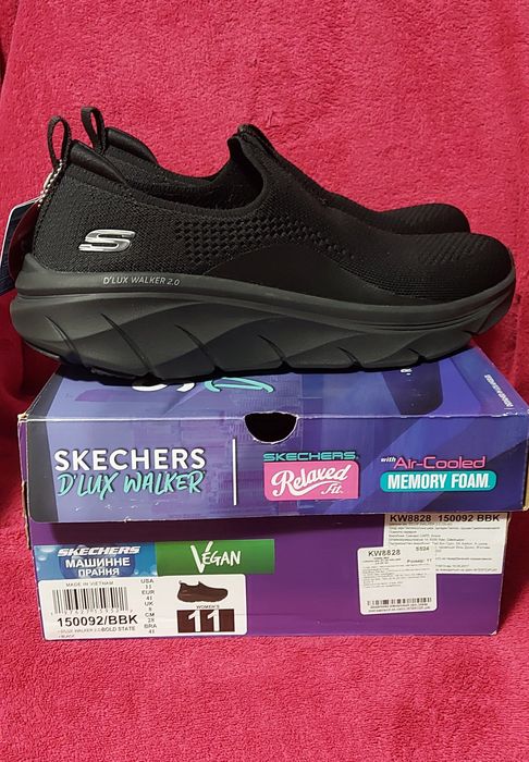 Продам новые  Skechers р.41