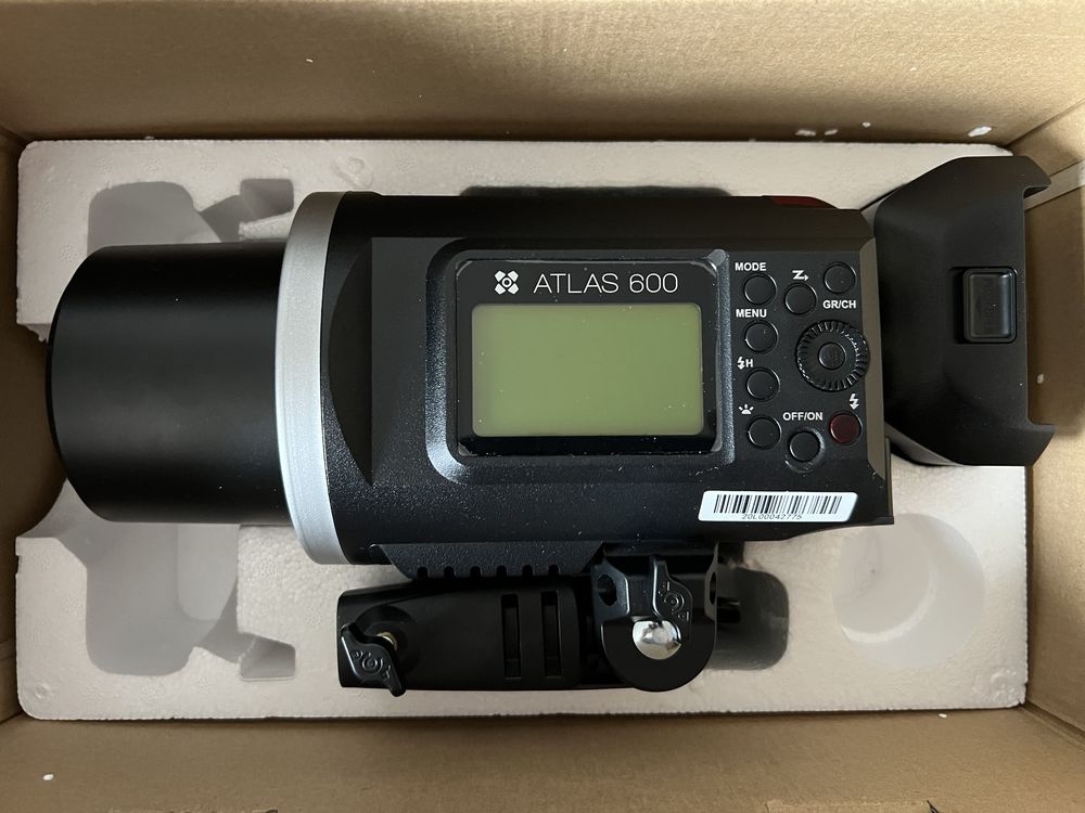 Quadralite Atlas 600