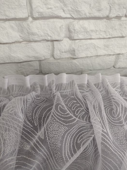 Firana nowa z taśmą