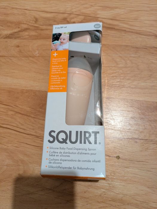 Łyżeczka silikonowa z zasobnikiem