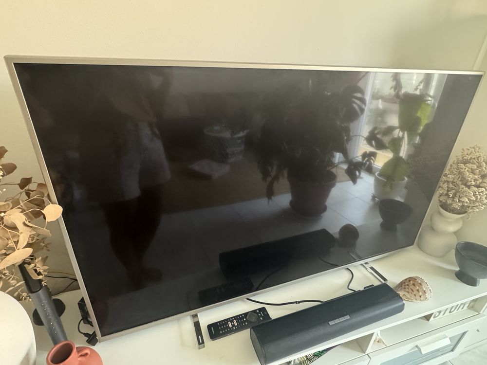 TV Philips Ambilight 55 polegadas para peças