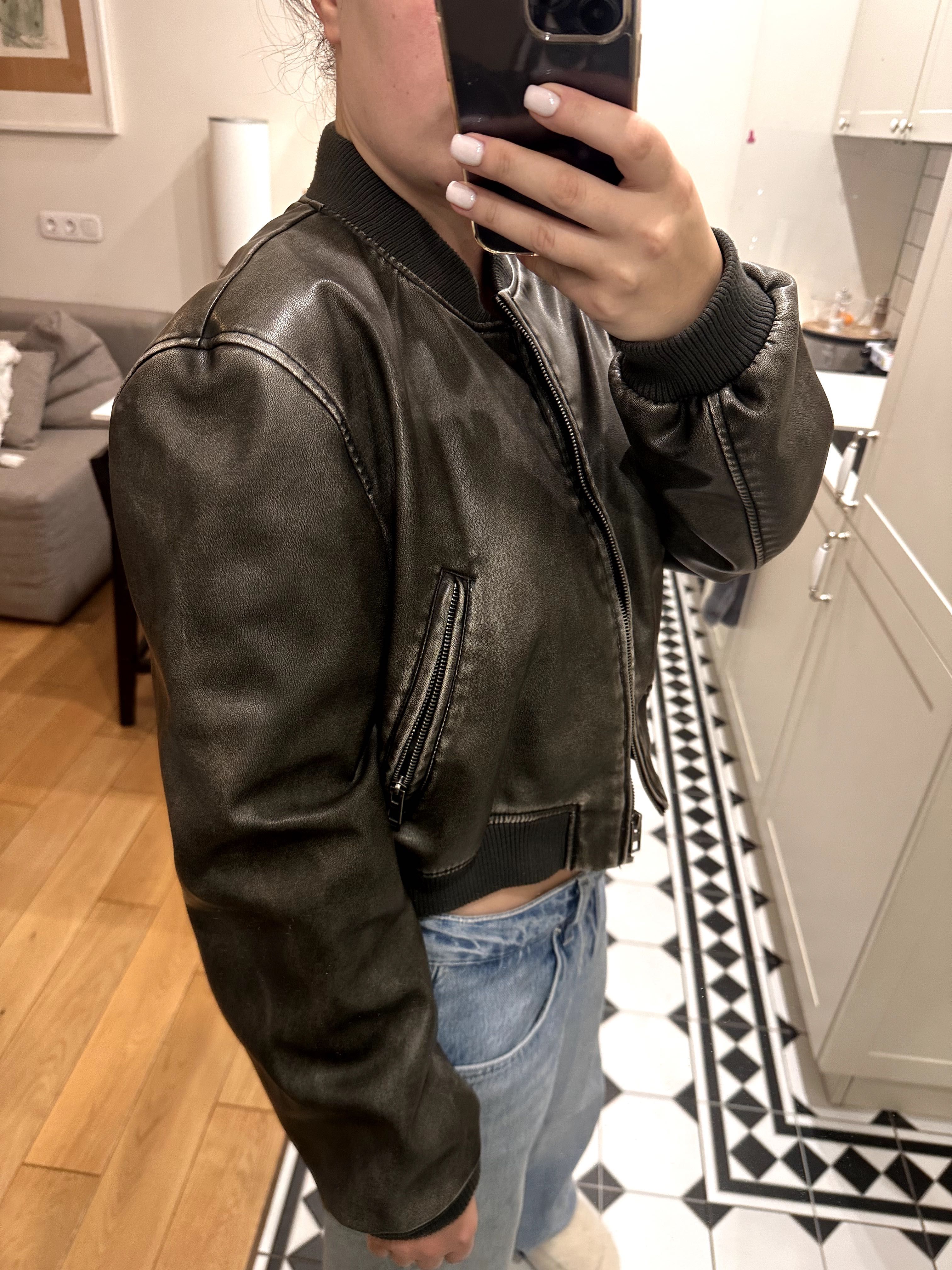 Бомбер Zara під вінтаж