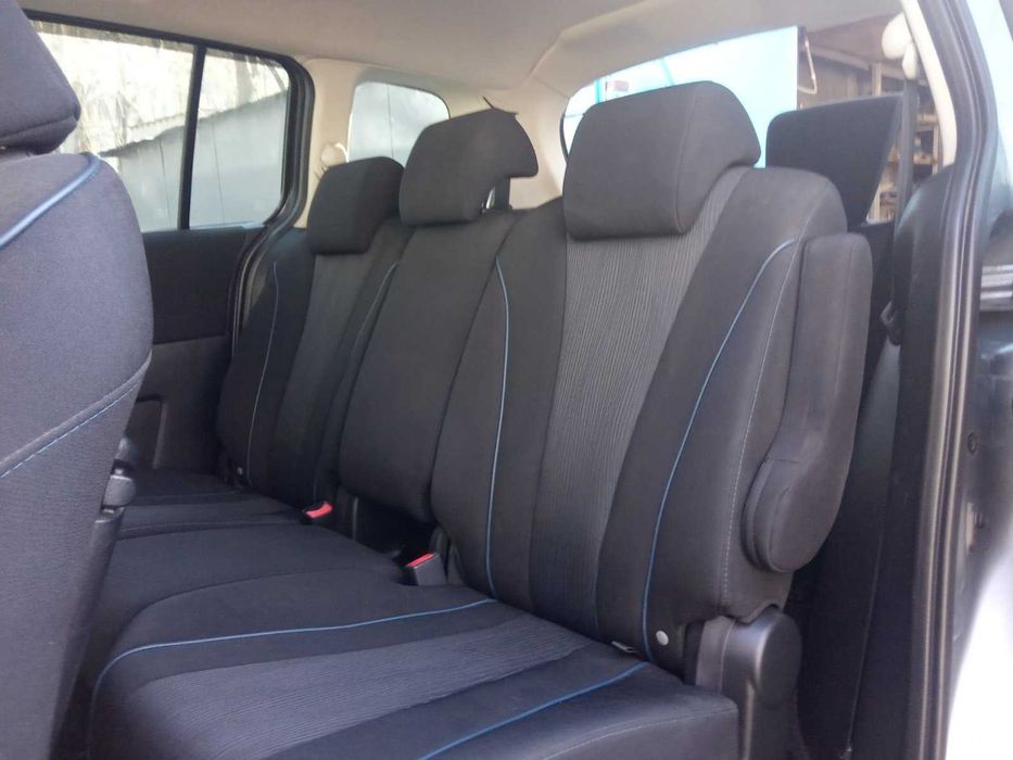 Mazda 5, дизель 2012 года