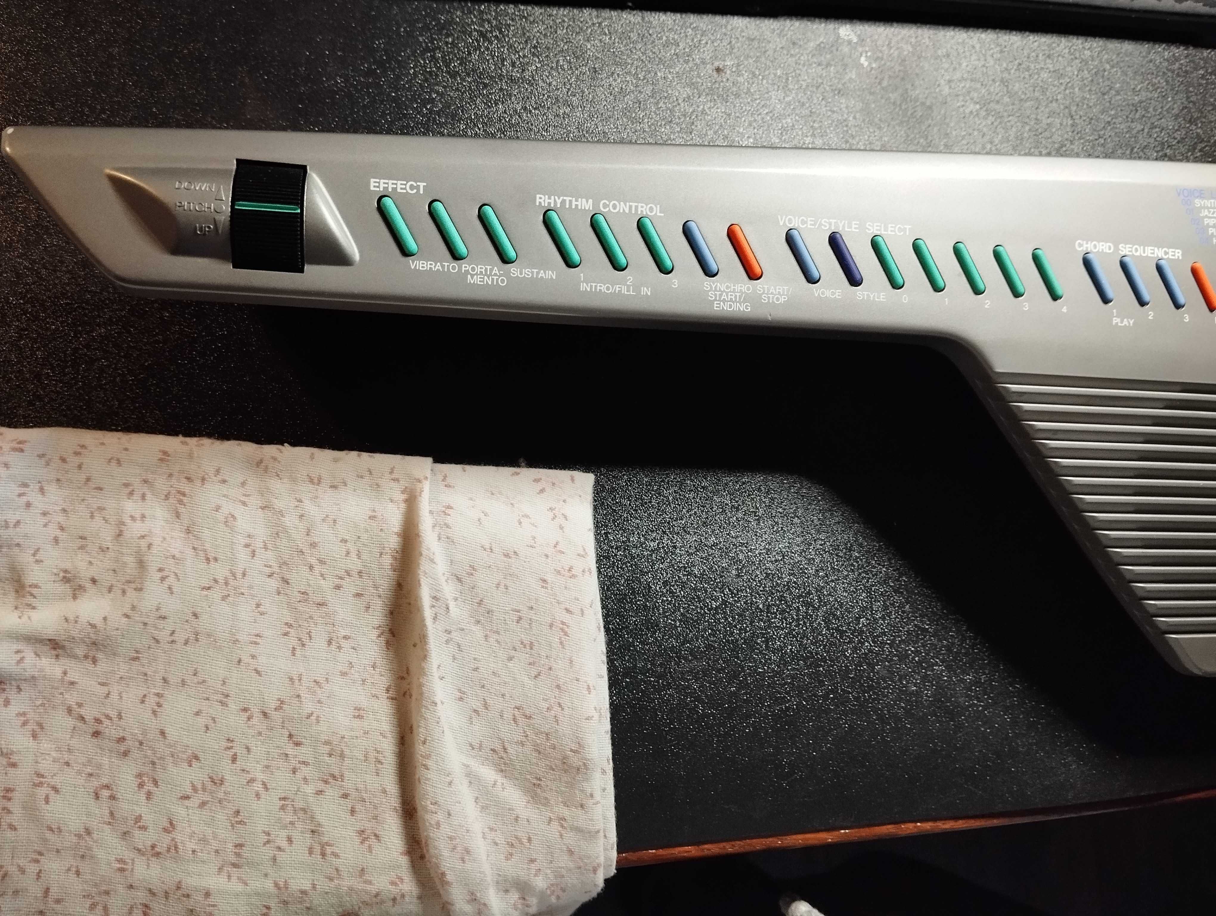 Yamaha SHS-10 - Sintetizador Portátil