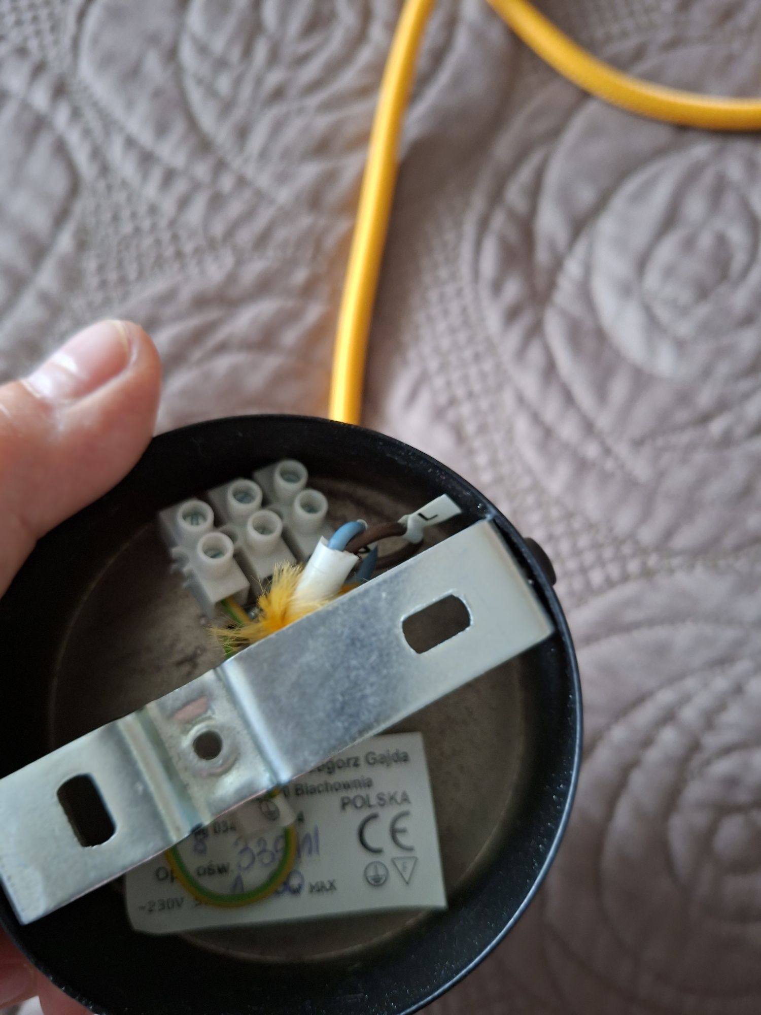 Lampa sufitowa długi kabel