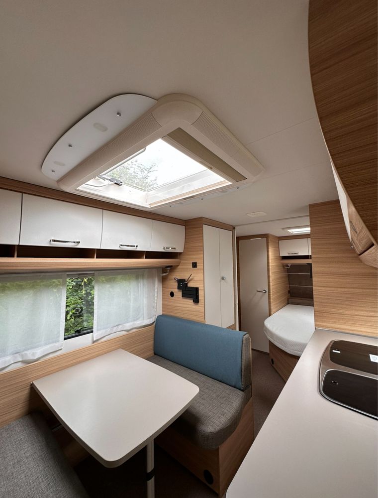 Przyczepa Dethleffs Camper 530FSK 2019 na 6 osób, stan bdb