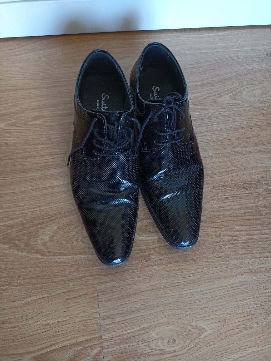 Sapatos clássicos Preto/Beje 42
