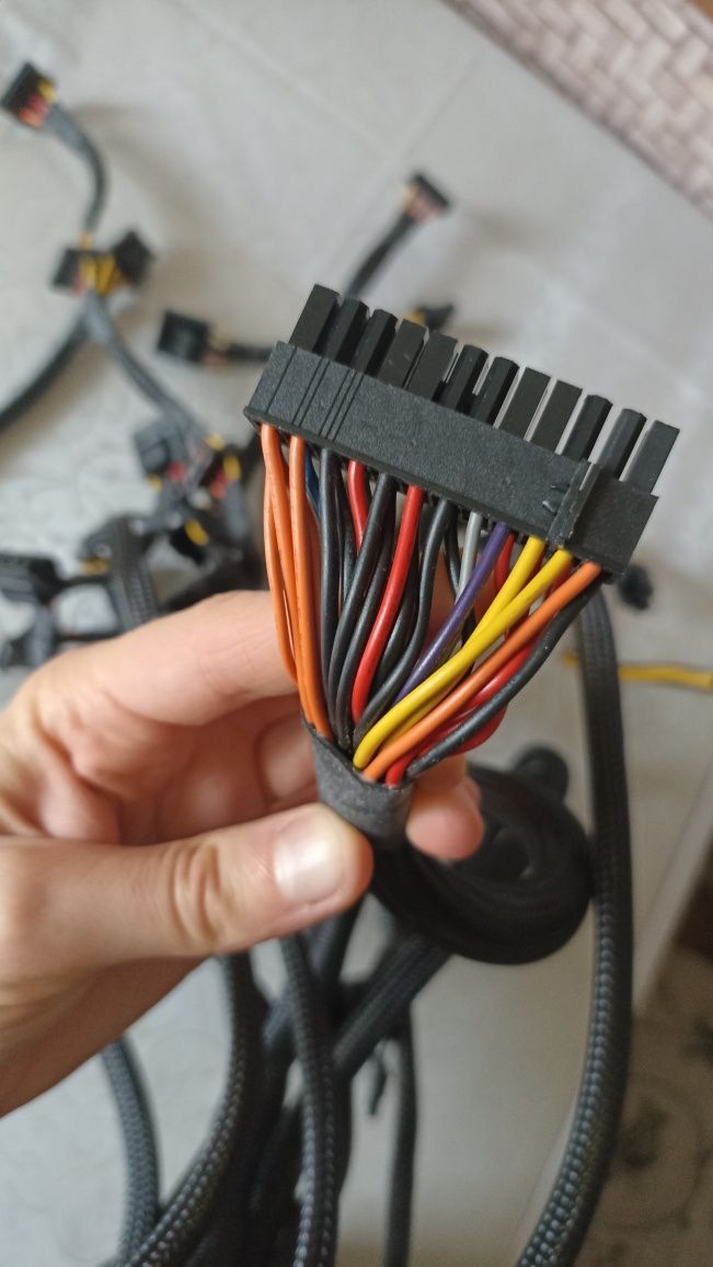 Блок питания TX750, CORSAIR