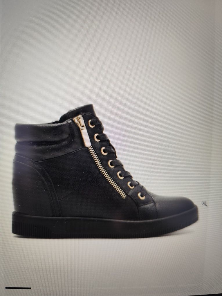 Buty botki na koturnie eleganckie