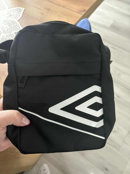 Saszetka meska  Umbro