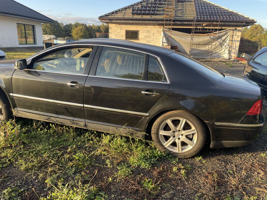VW Phaeton 2005r. / 3,2benzyna / kolor LR9V / sprzedam na części