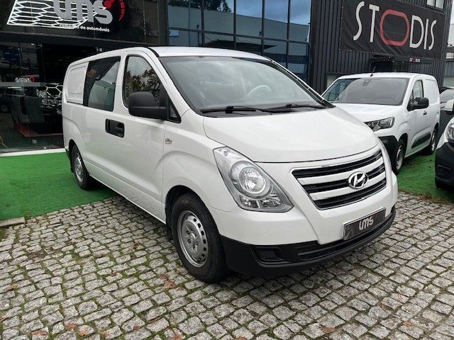 Hyundai H-1 2.5 CRDi 6L
