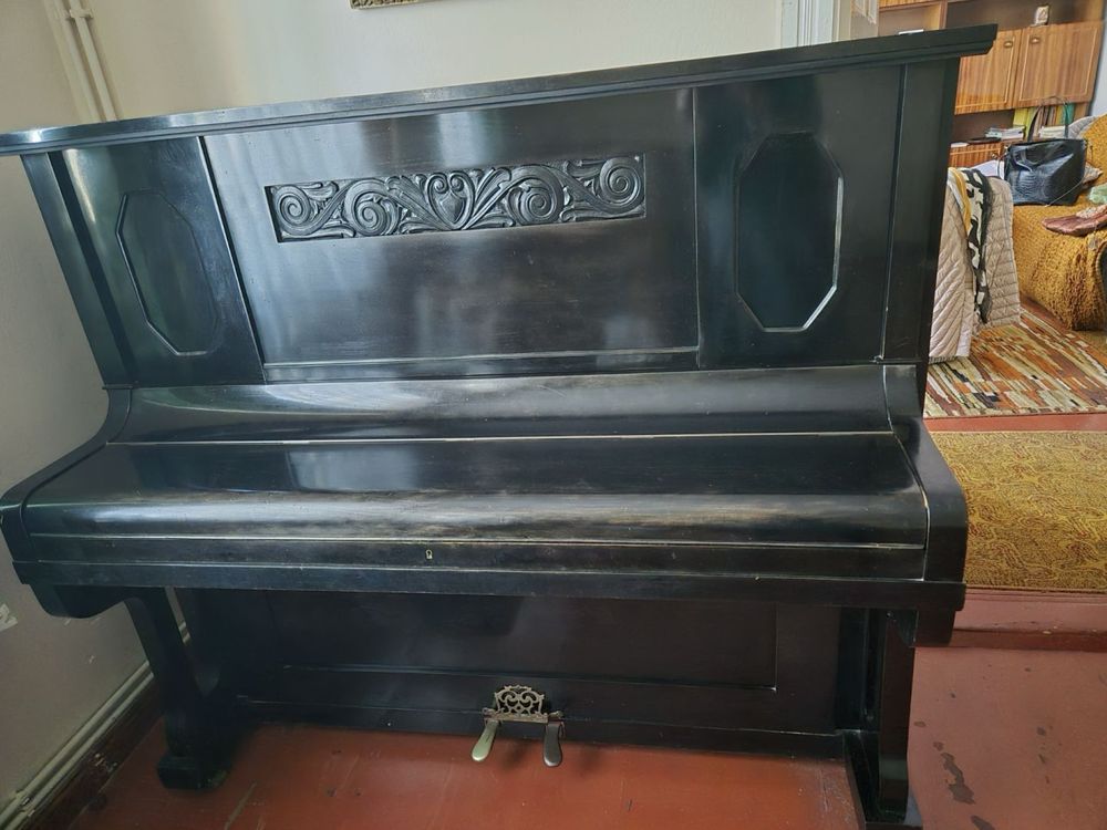 Pianino akustyczne