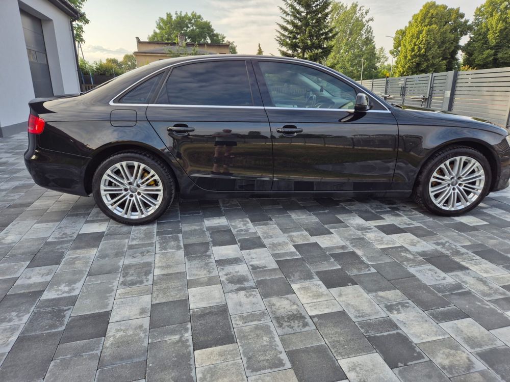 Audi A4 B8 2.0 tdi 2011