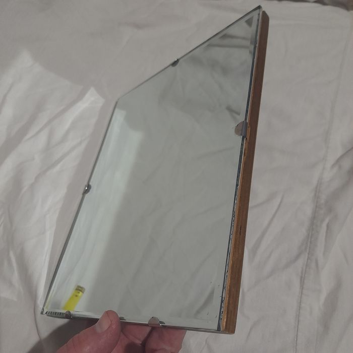 Продам пепельницу сувенир.