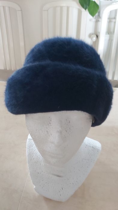 Toczek vintage z gumka