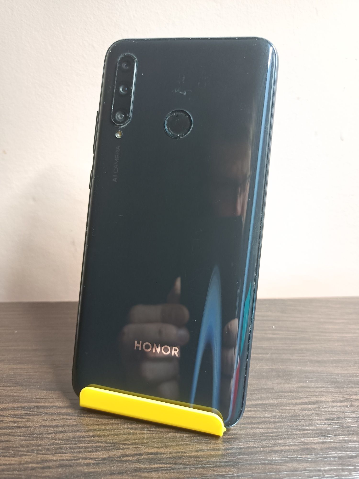 Телефон Huawei Honor 20i 6/256 ГБ