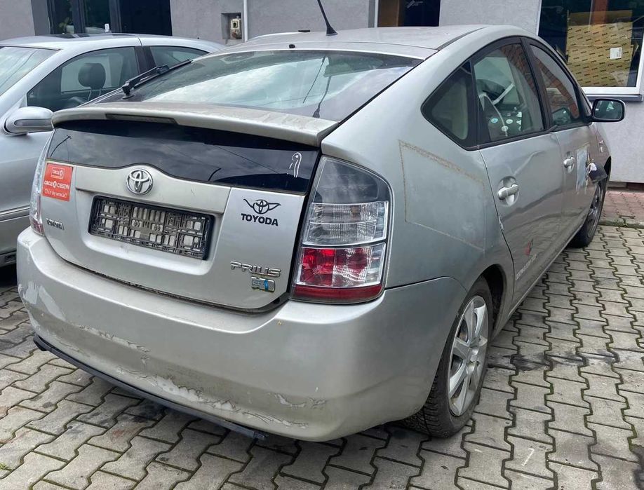Toyota Prius na części