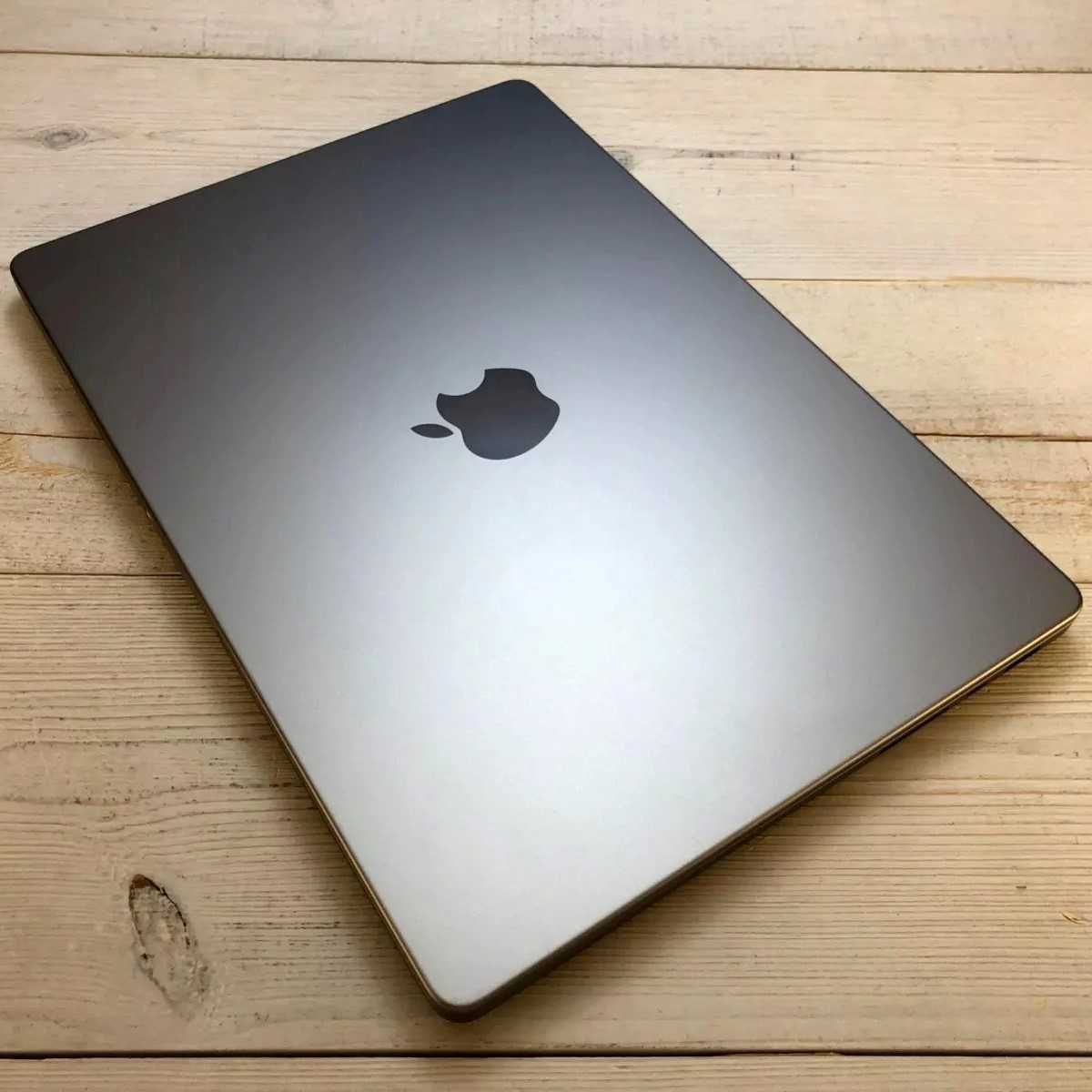 Macbook Pro 14" 2023 M2 Pro 16gb RAM 1tb SSD Space Gray AppleCare