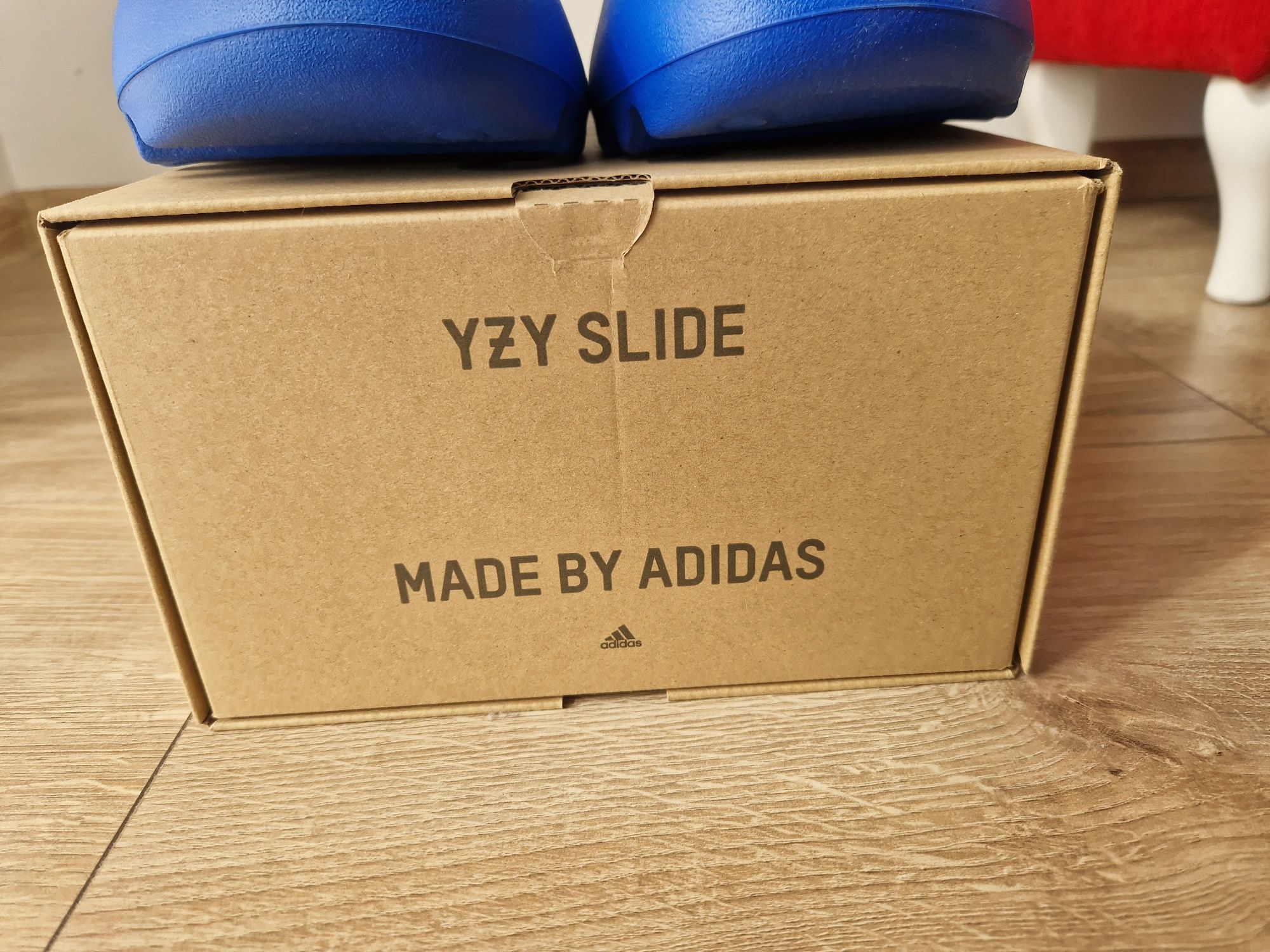 Yeezy Slide Azure